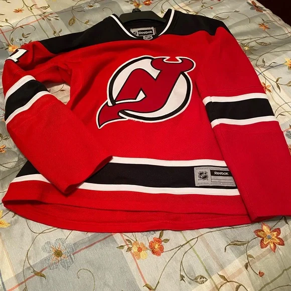 Reebok Black and Red NHL Replica Hockey Sporty Jersey, #21 Palmieri, Size MM - Picture 9 of 16